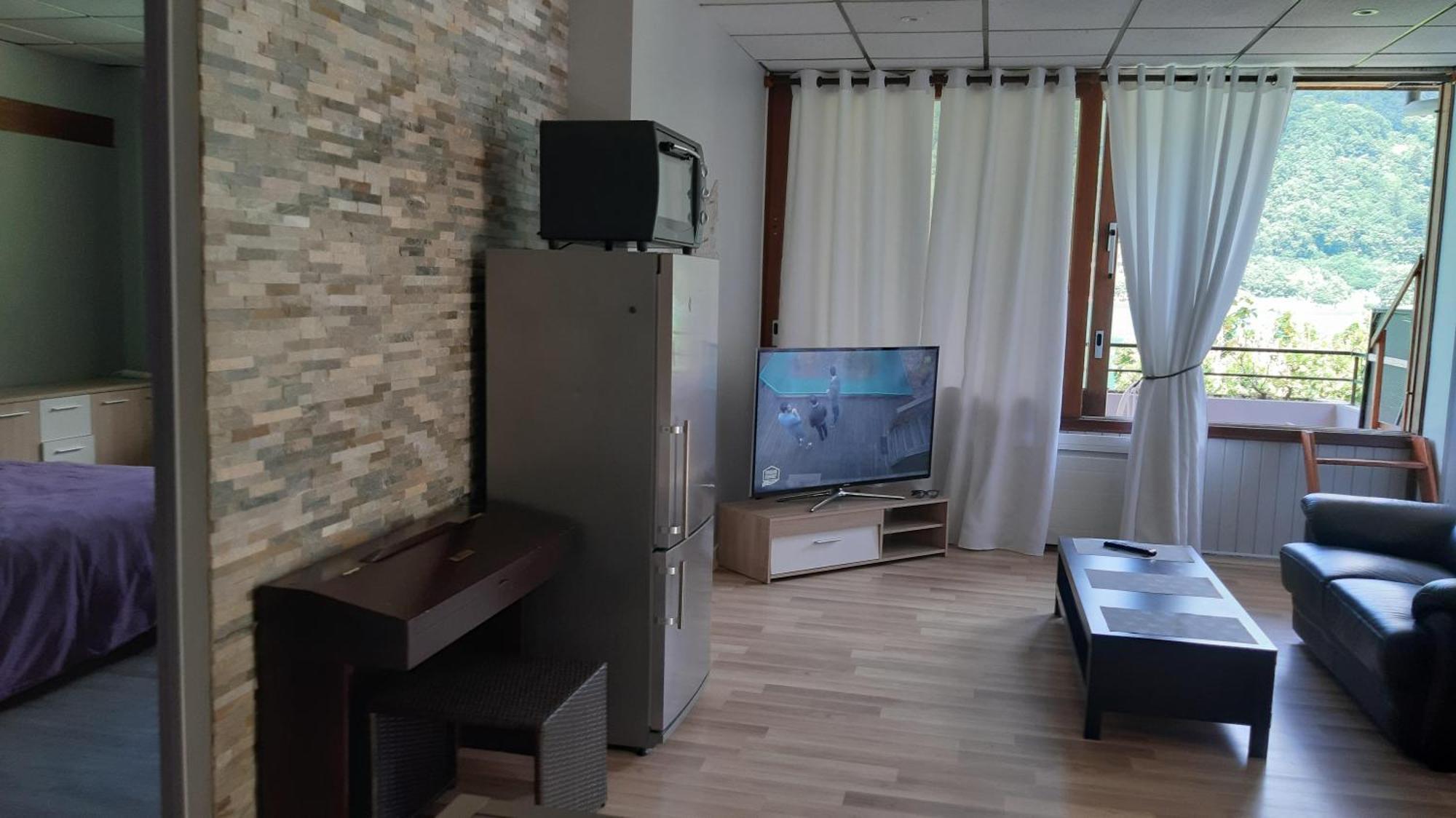 Les Sirenes Hotel Lepin-le-Lac Room photo